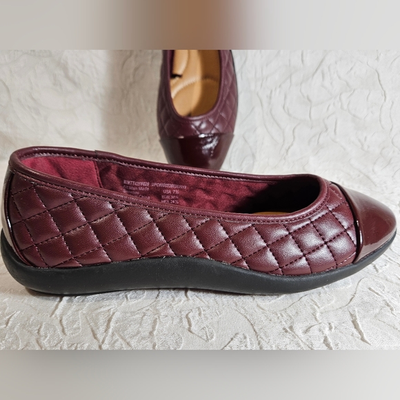 Maroon Quilted Ballet Flats - Picture 6 of 8